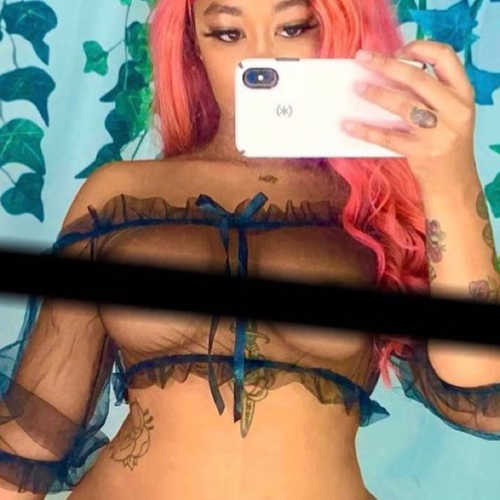 Mesh crop top